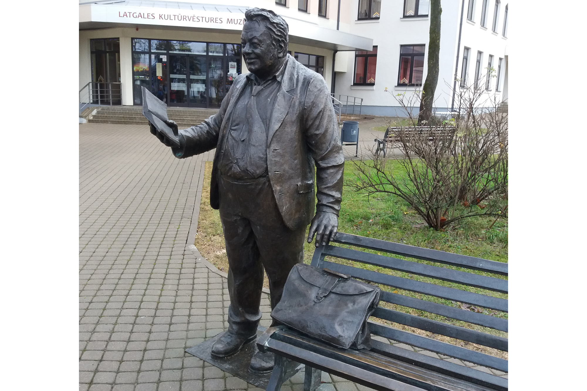 Памятник Антону Кукойсу в Резекне